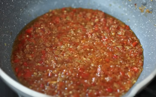 Resep sambal bawang. (YouTube)